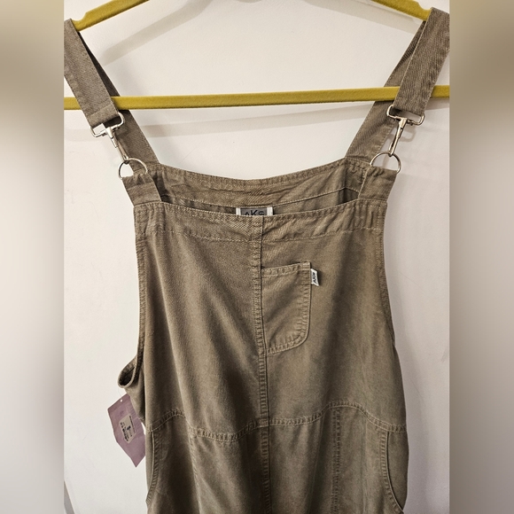 NWT - AKS Amy K Su Tencel/Lyocell Drab Green Maxi Jumper Dress - Size L - Picture 2 of 11